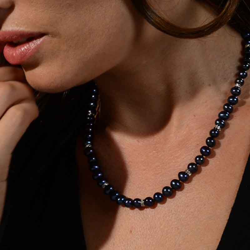 Collana di perle nere Midnight Spell con orecchini abbinati GRATUITI